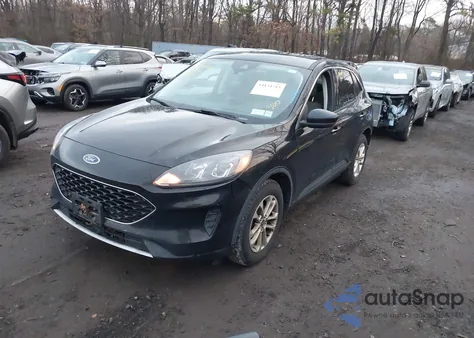 2021 Ford Escape Se z USA, uszkodzony, nr VIN 1FMCU0G6XMUA14994